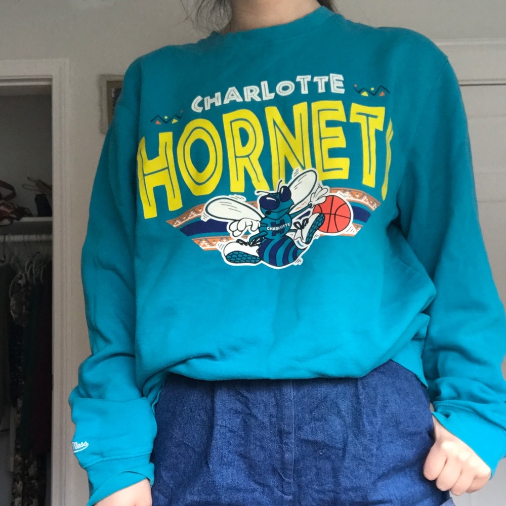 Vintage Nineties Charlotte Hornets Sweatshirt